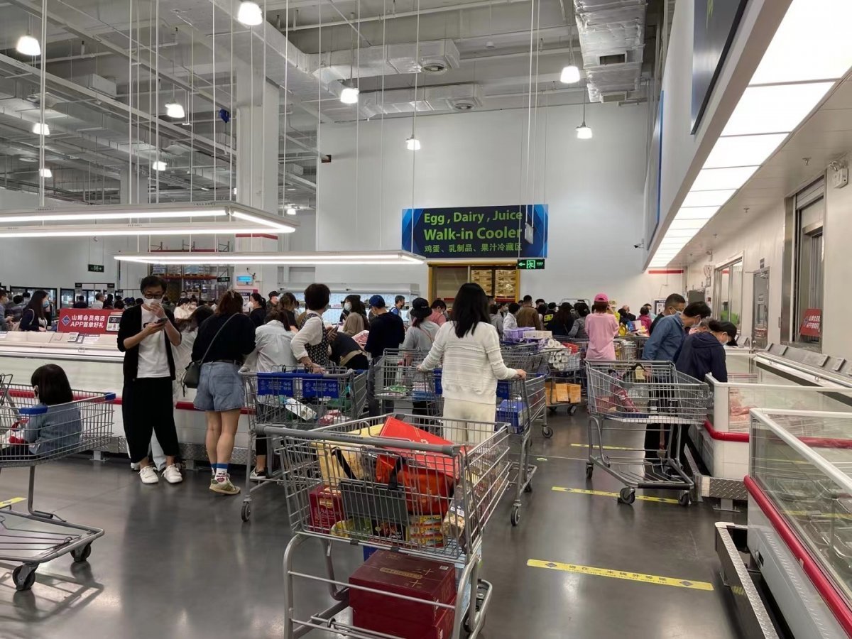 New cases emerged in Beijing, the people rushed to the markets #2