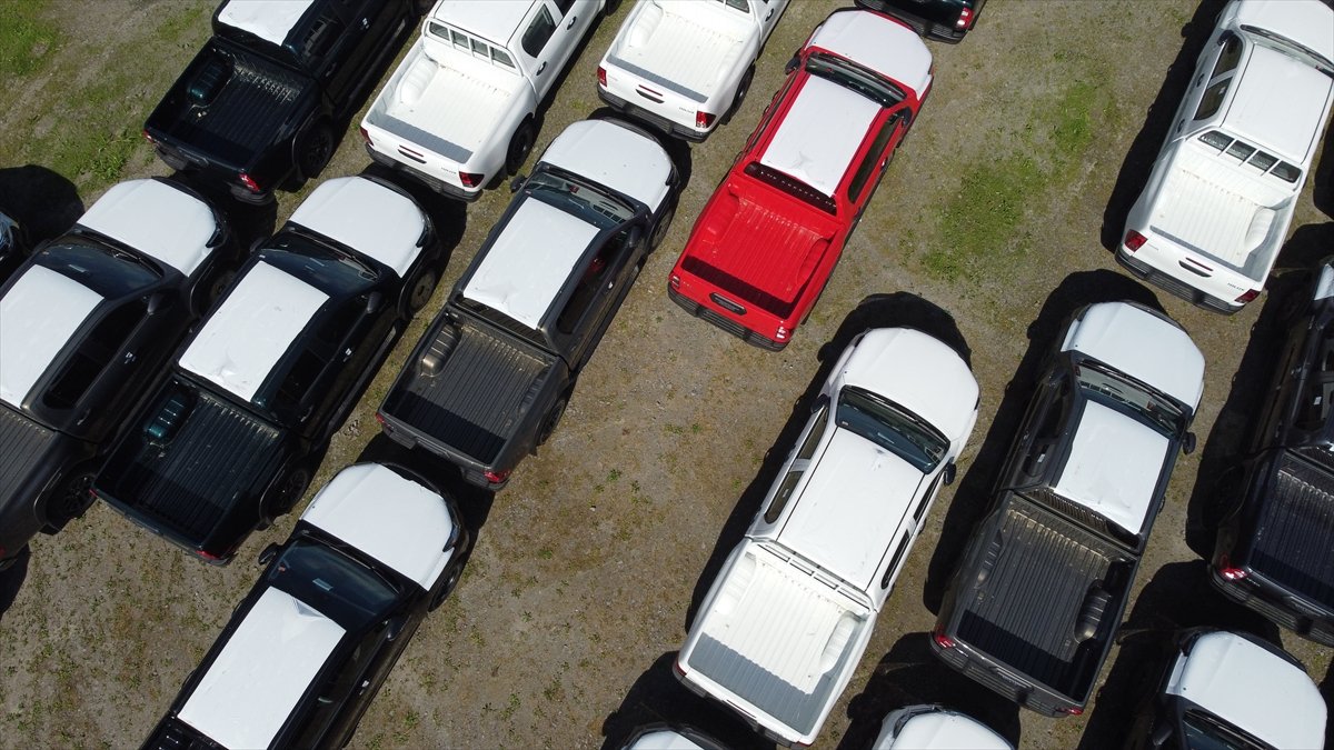 Vehicles going to Russia could not pass through the port in Belgium #6