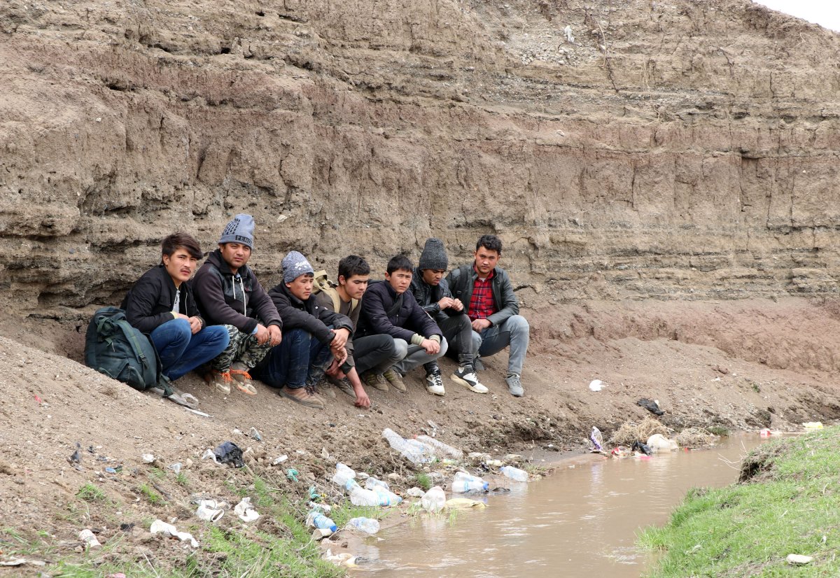 Türkiye - İran sınırında jandarmanın kaçak göçmen operasyonu #4