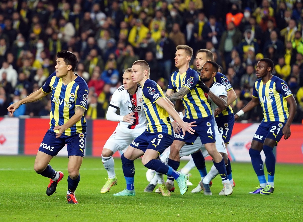 Beşiktaş - Fenerbahçe derbisinin tarihi belli oldu #1