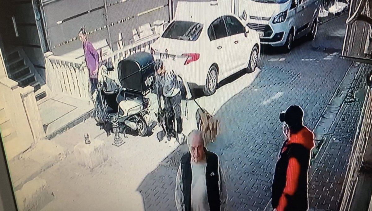 Kağıthane’de pitbull saldırısı kamerada #6