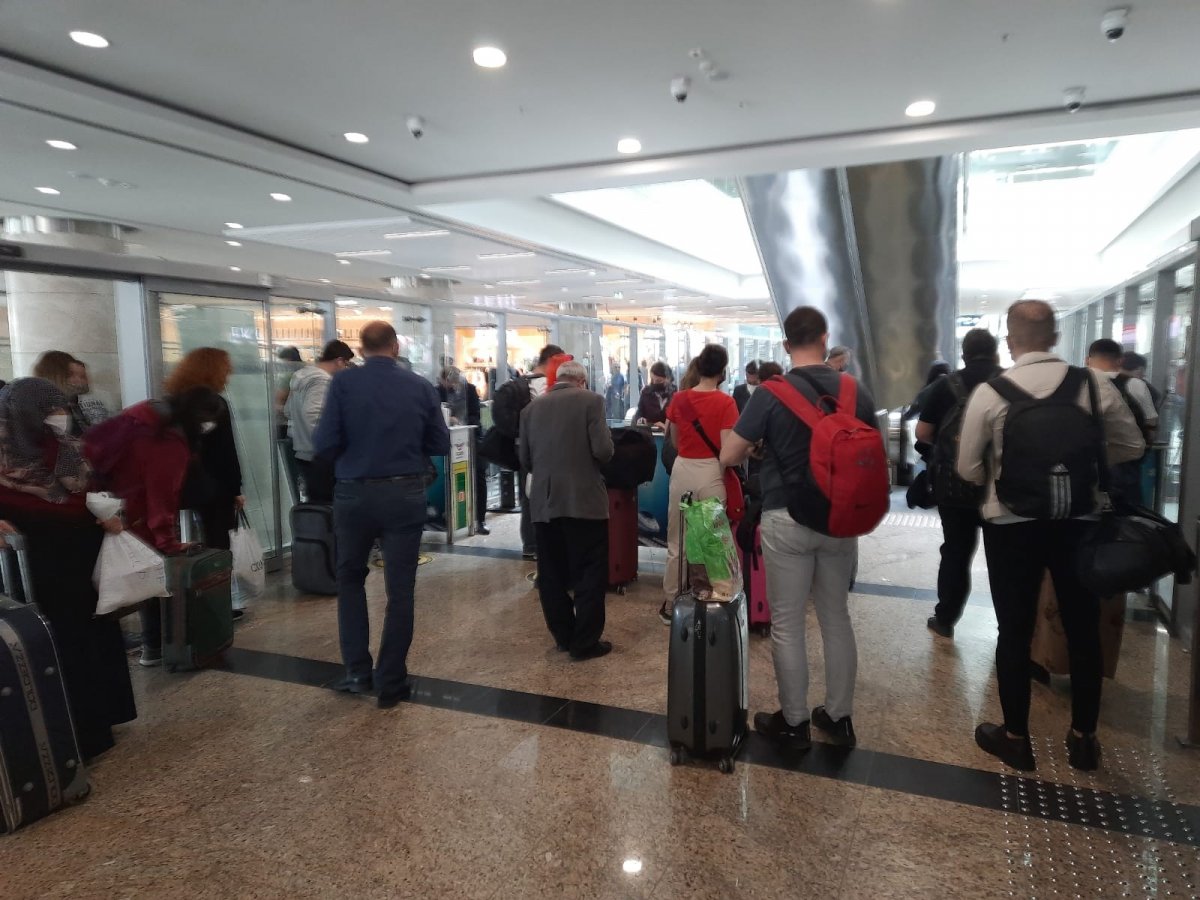 Ankara YHT Garı nda trenler tam kapasite çalışıyor #2