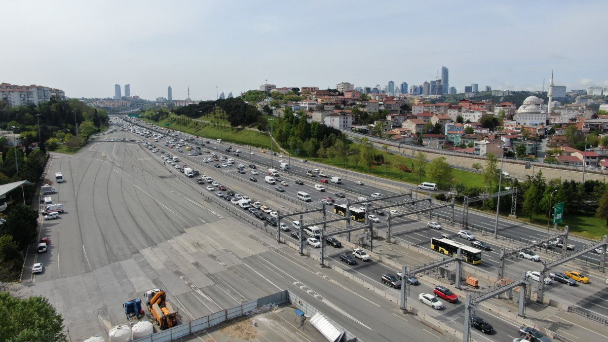 İstanbul da bayram öncesi trafiği başladı  #3