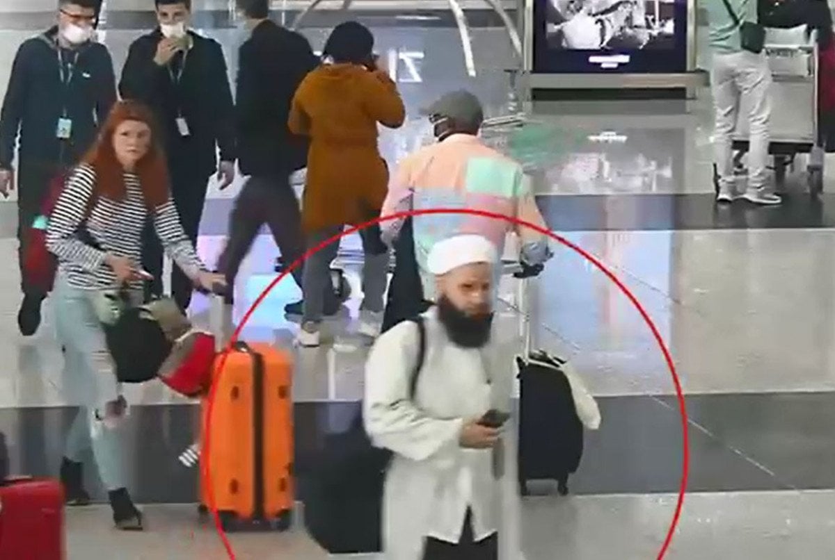 Prison fugitive caught at Istanbul Airport #3