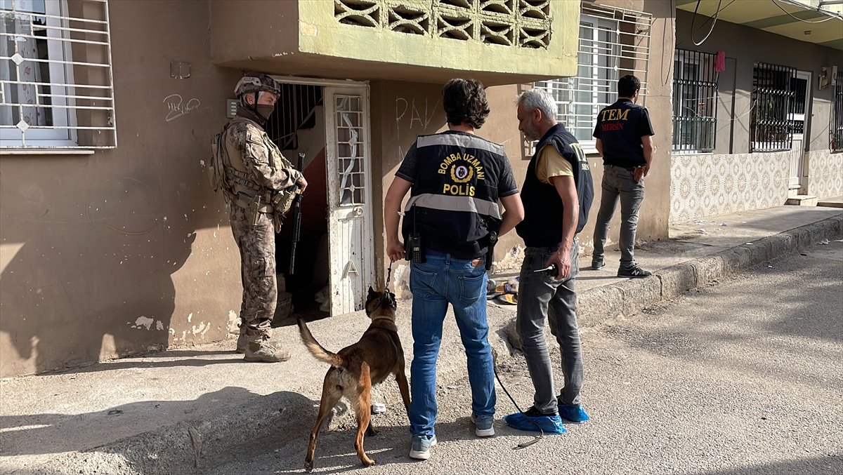 Mersin de 12 adrese terör operasyonu #3