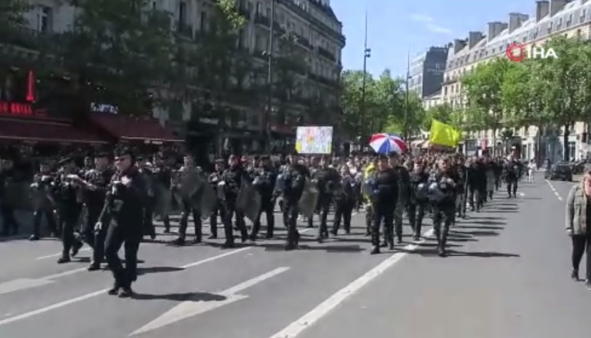 Fransa da Macron karşıtları sokağa indi #2