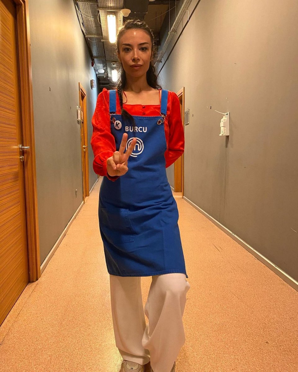 MasterChef'in çekik gözlü Burcu'su artık başka birisi! Yeni imajını gören şoke oldu...