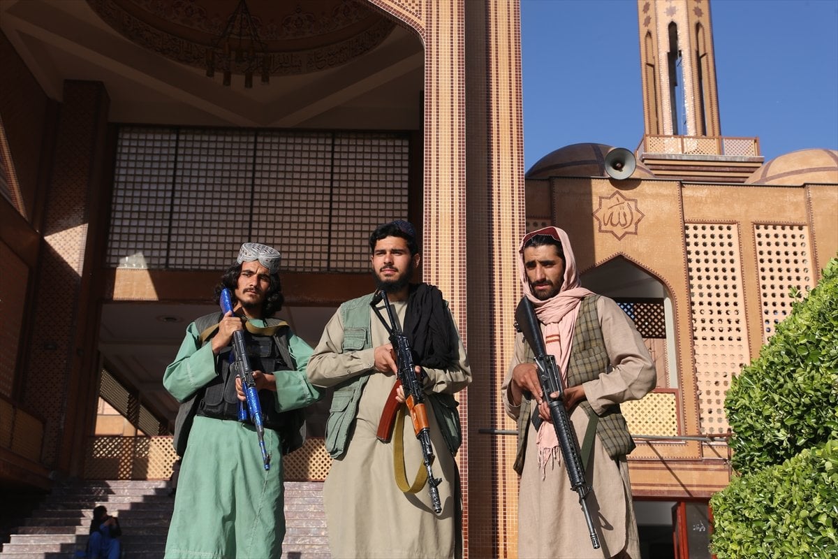 In Afghanistan, explosions reduce participation in Eid prayer #1