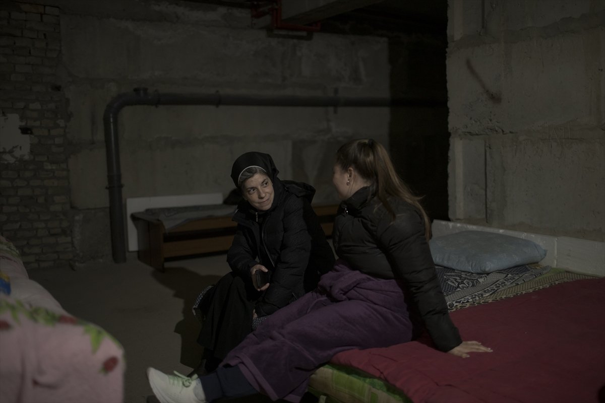 Ukrainian civilians took refuge in the monastery #9