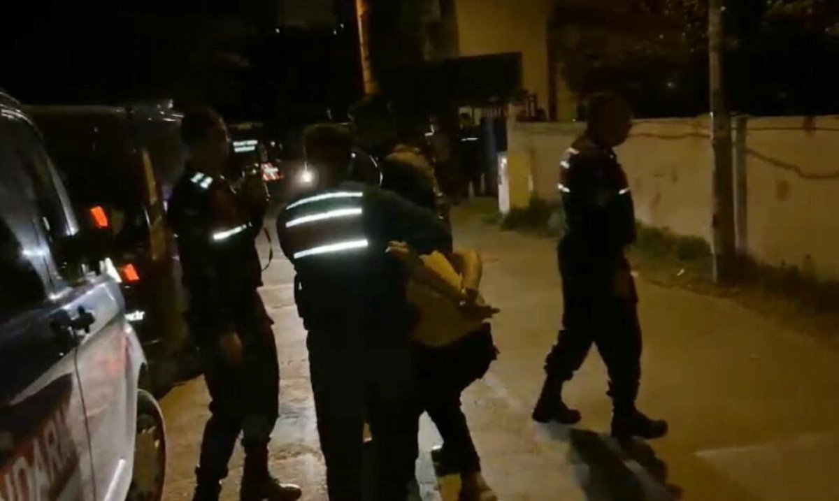 İzmir de DAEŞ operasyonuna 10 gözaltı #2