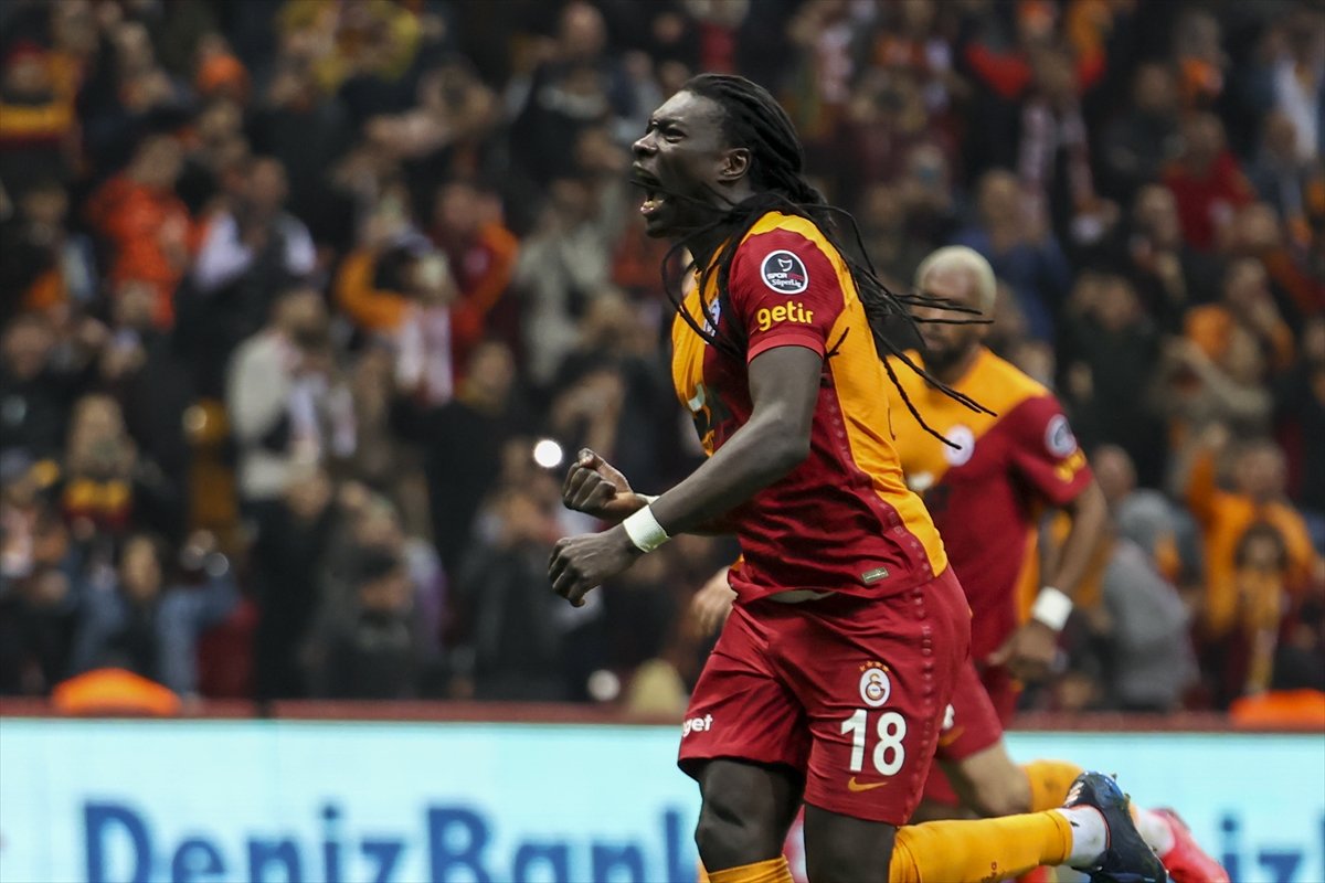 Sivasspor, Galatasaray’ı 3 golle mağlup etti #4
