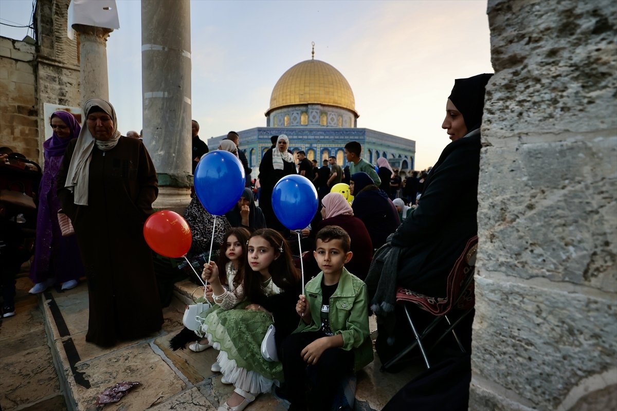 Eid prayer in Masjid al-Aqsa was held with 200 thousand people #6