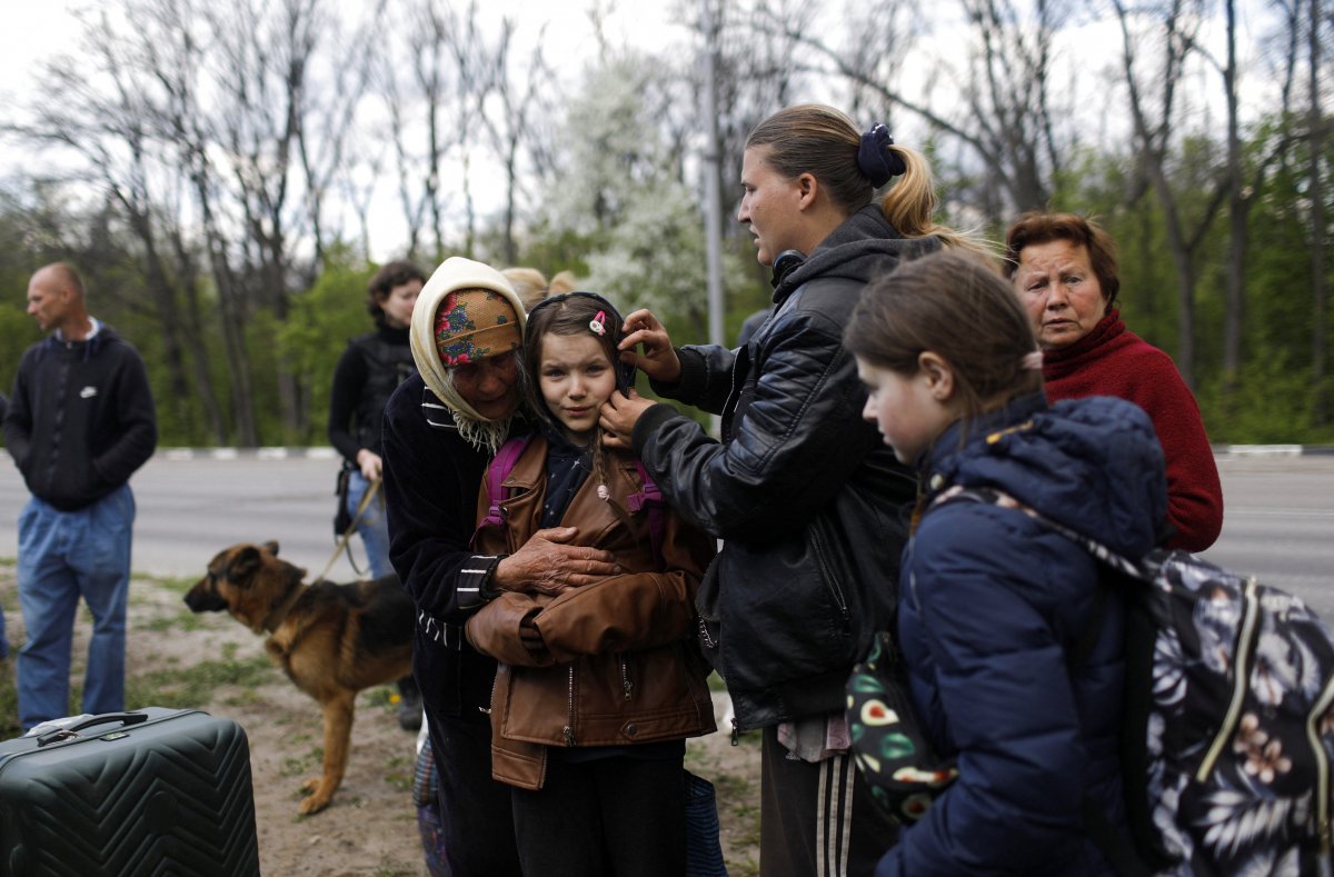 Evacuations continue in Ukraine #3