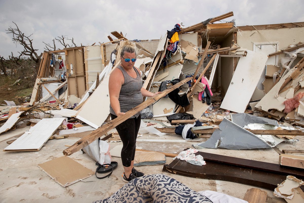 Tornado disaster in the USA: Thousands of homes without electricity #4