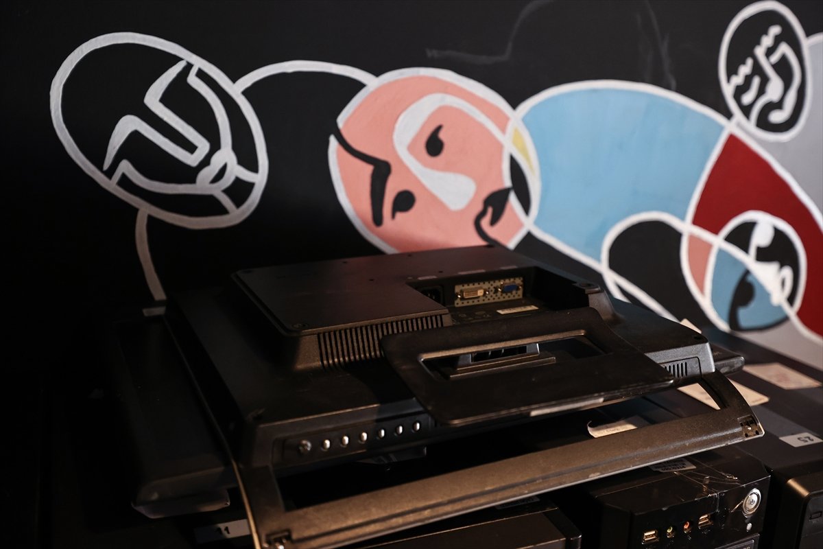 E-atıklar geri dönüştürülerek ekonomiye kazandırılıyor #4