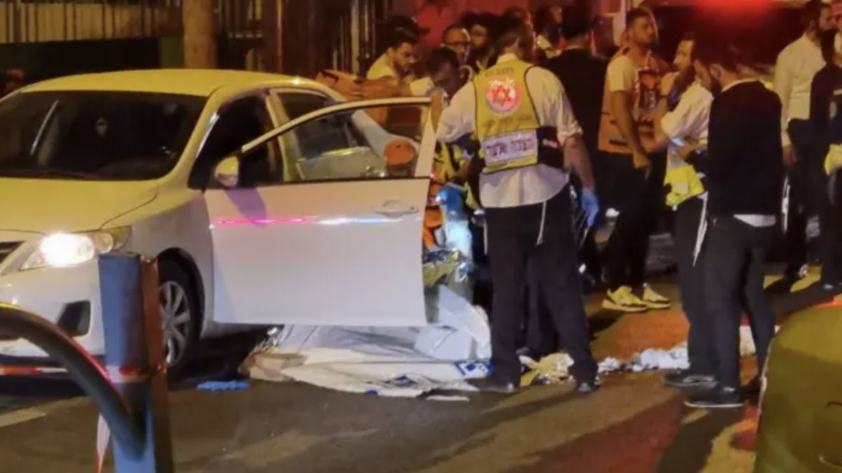 The horror of armed and axed attacks in Israel: 3 dead 4 injured