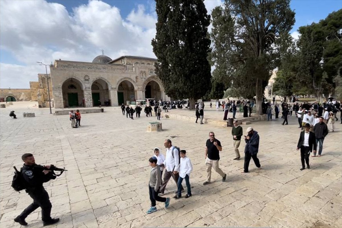 Raid on Masjid al-Aqsa from fanatical Jews #13