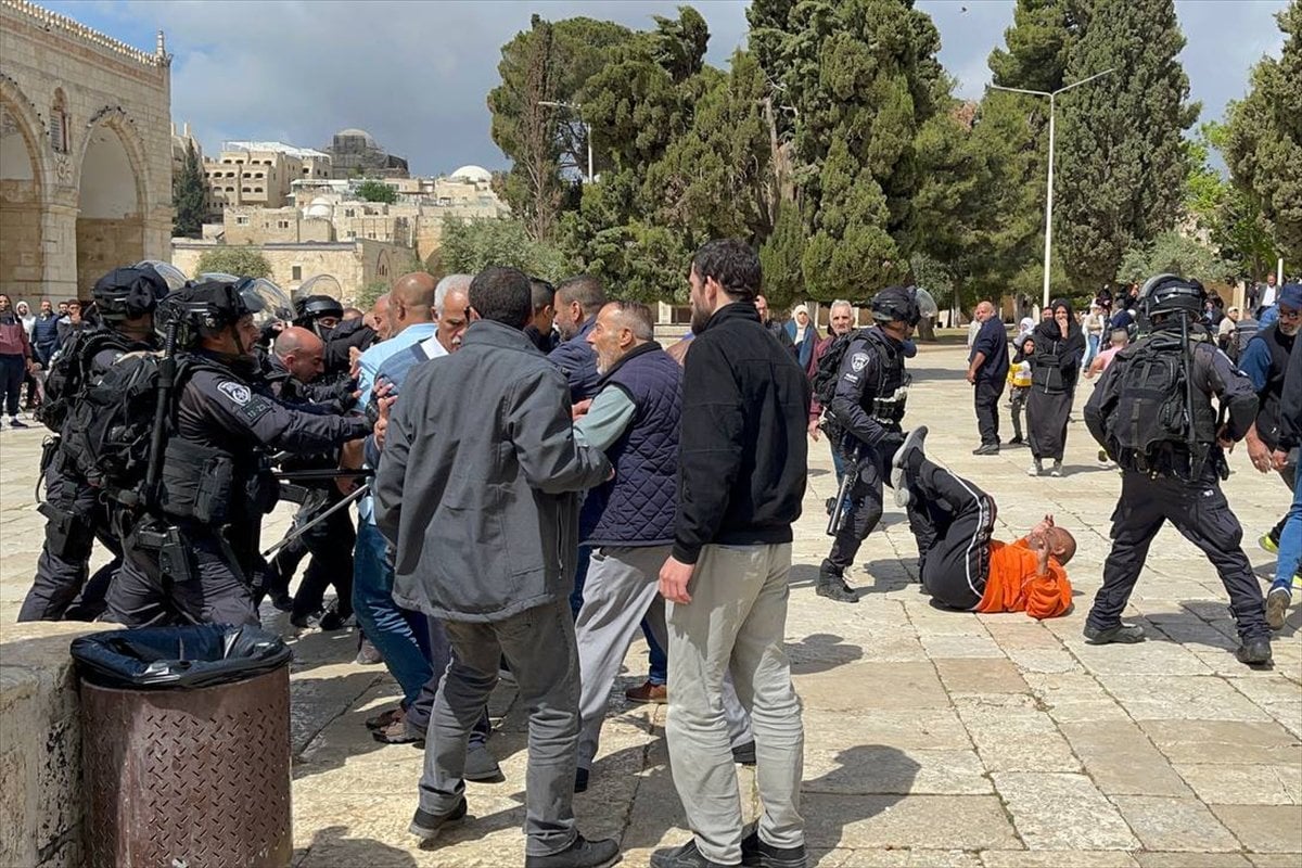 Raid on Masjid al-Aqsa from fanatical Jews #9