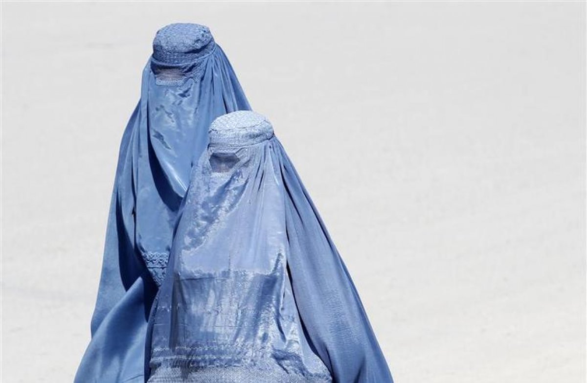 Taliban ordered not to go out without burqa in Afghanistan #1