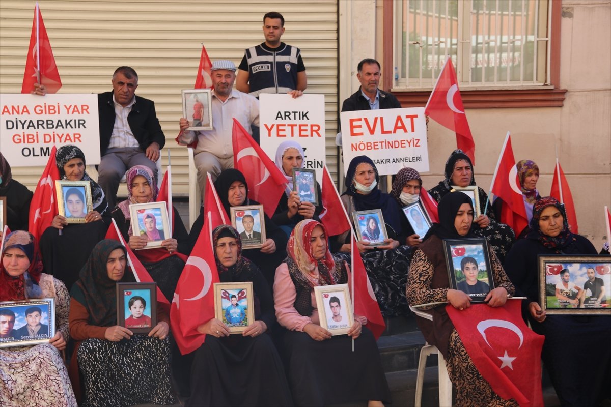Diyarbakır anneleri, Anneler Günü nde de evlatlarını bekledi #2