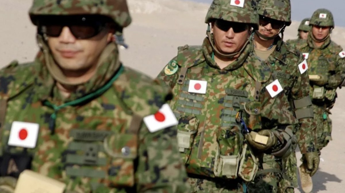Japan strengthens its military with US support #3