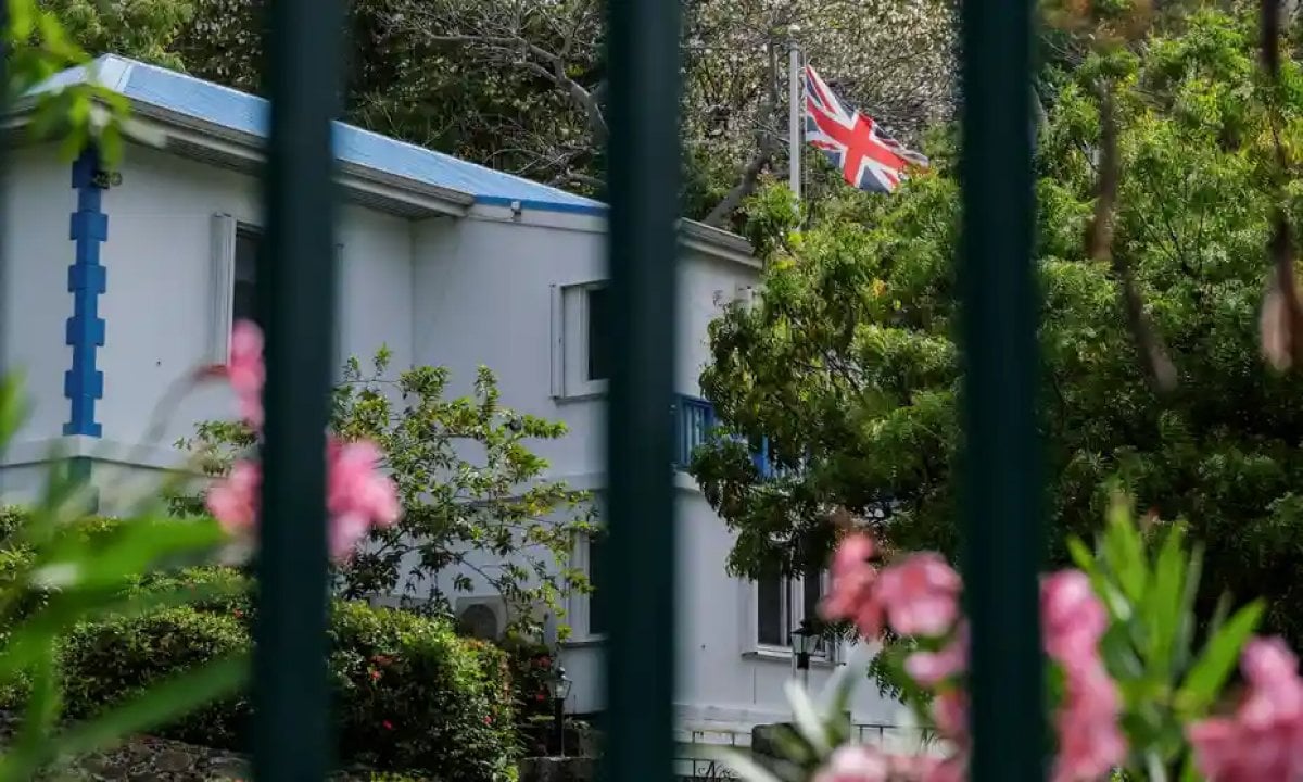 British Virgin Islands opposes British direct rule #2
