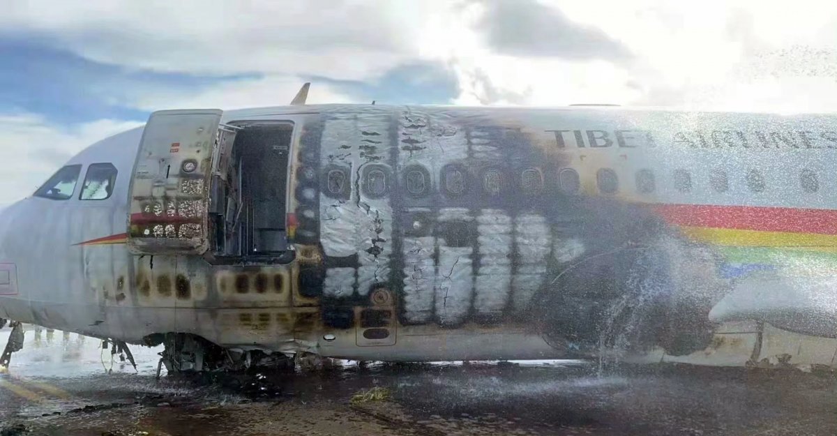 Plane in China surrendered to flames during takeoff #2