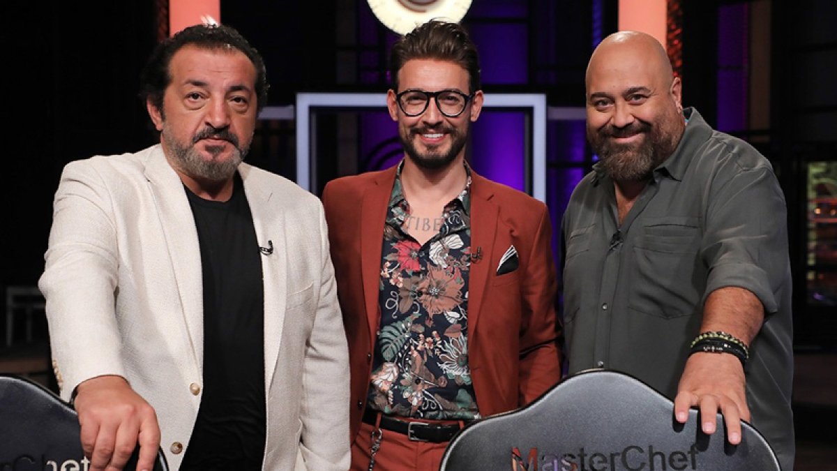 MasterChef te Mehmet Şef in yerine Arda Türkmen mi gelecek?  #1