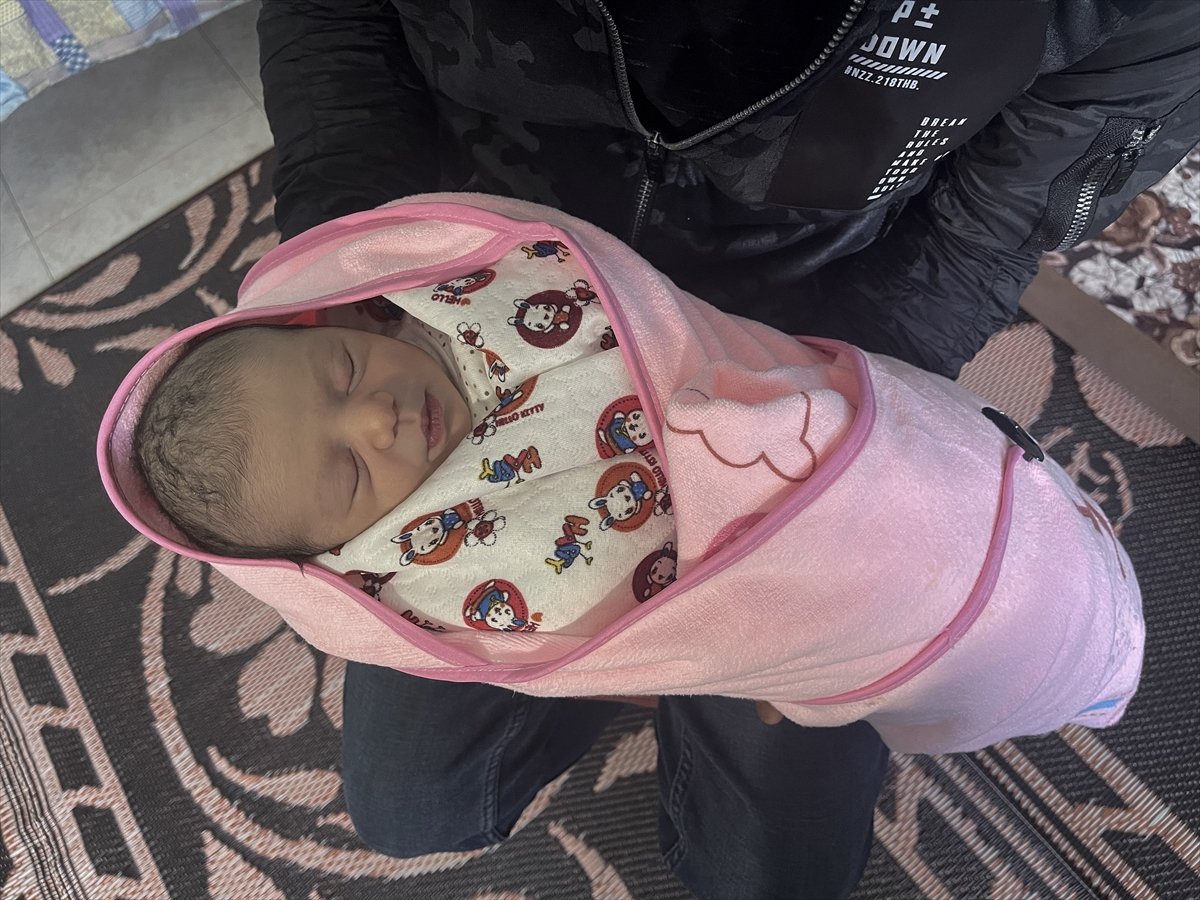 Şirin Ebu Akile nin ismi, yeni doğan Filistinli çocuklara verildi #1