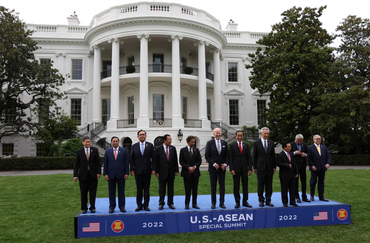 ABD Başkanı Biden, ASEAN liderleriyle Beyaz Saray da görüştü #1