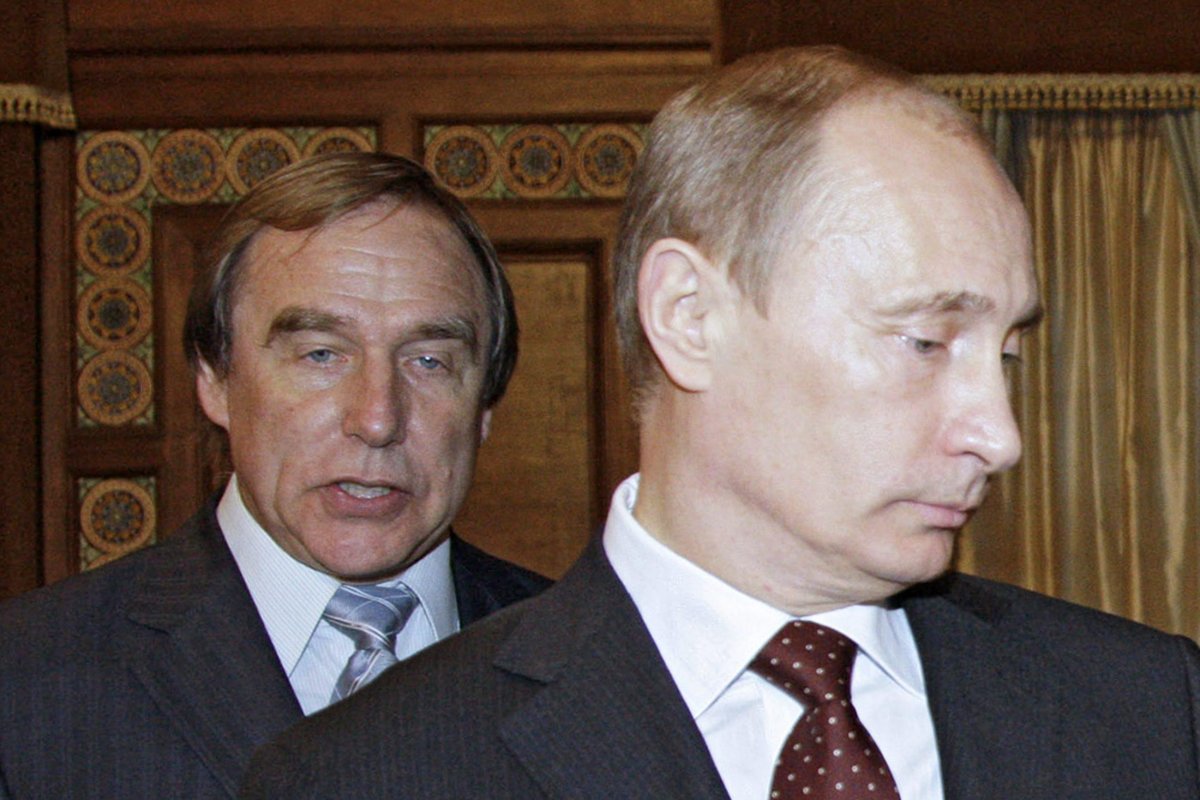 Britain decided to impose sanctions on Vladimir Putin's close circle #3