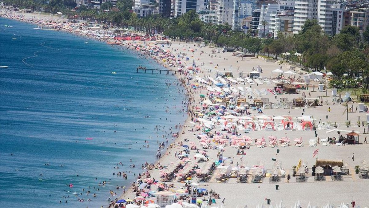 British tourists counting the days for vacation in Turkey #2