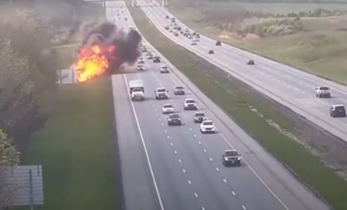 Truck crashing into a parked vehicle in the USA caused an explosion #2