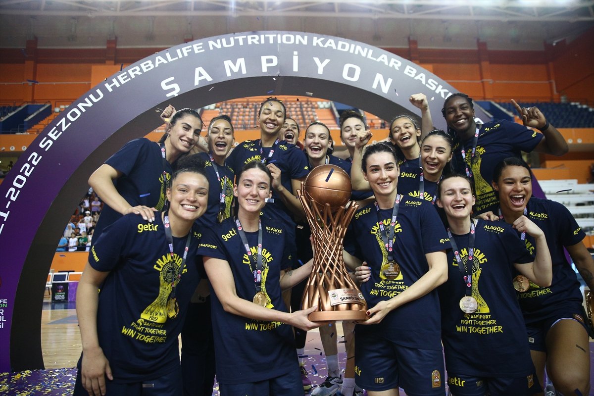 Kadınlar Basketbol Süper Ligi nde Fenerbahçe şampiyon #3