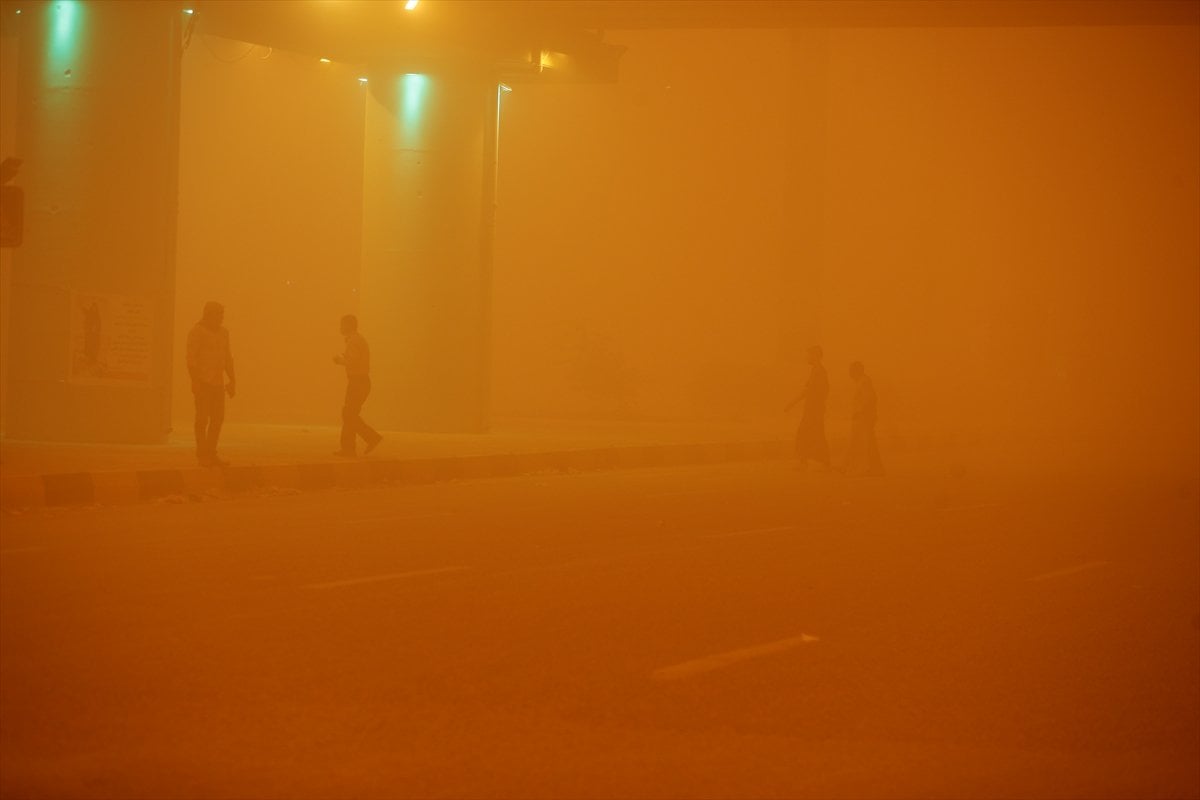 Sandstorm in Iraq: Flights stopped #4
