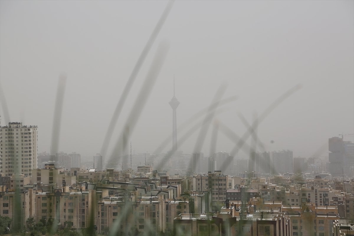 In Iran, official institutions in Tehran were suspended due to air pollution #2