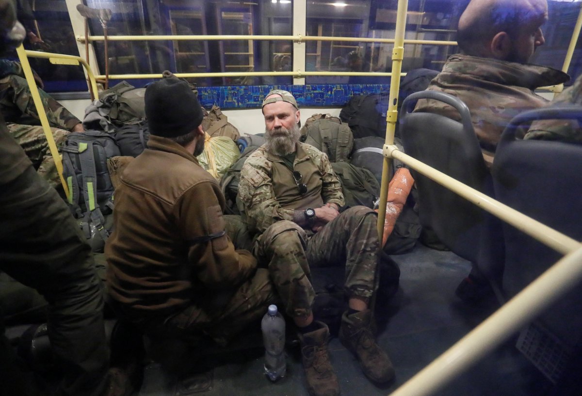 Russia: 959 Ukrainian fighters surrender #2
