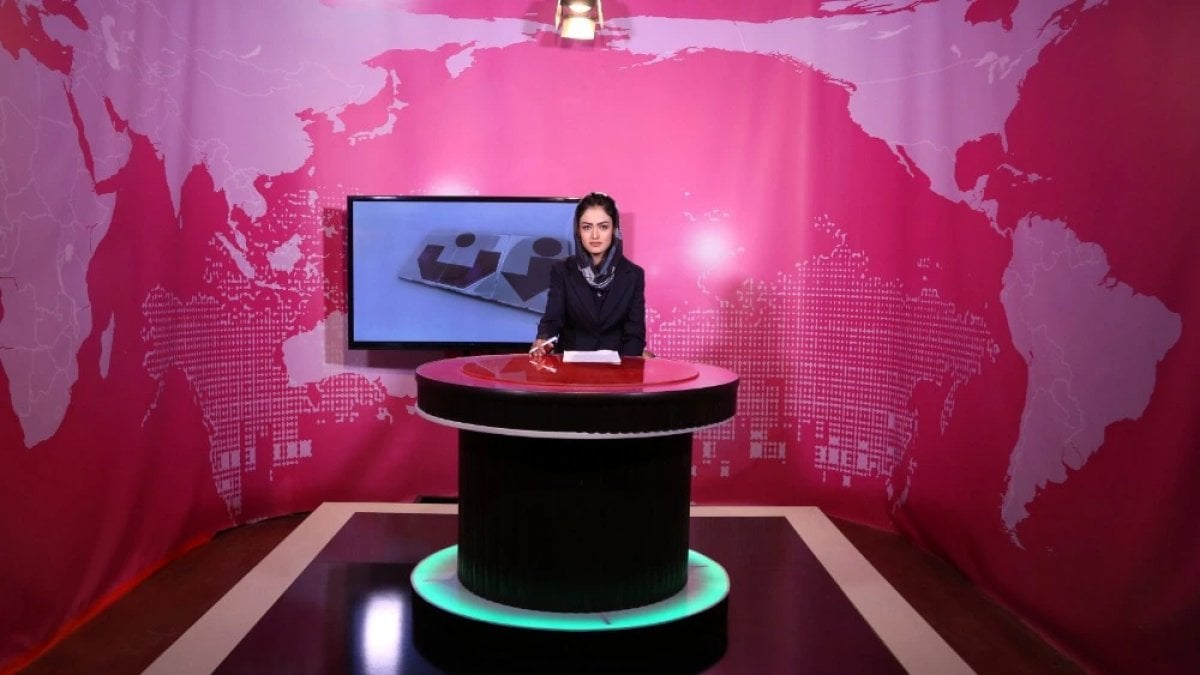 Taliban asks female Afghan TV presenters to cover their faces #1