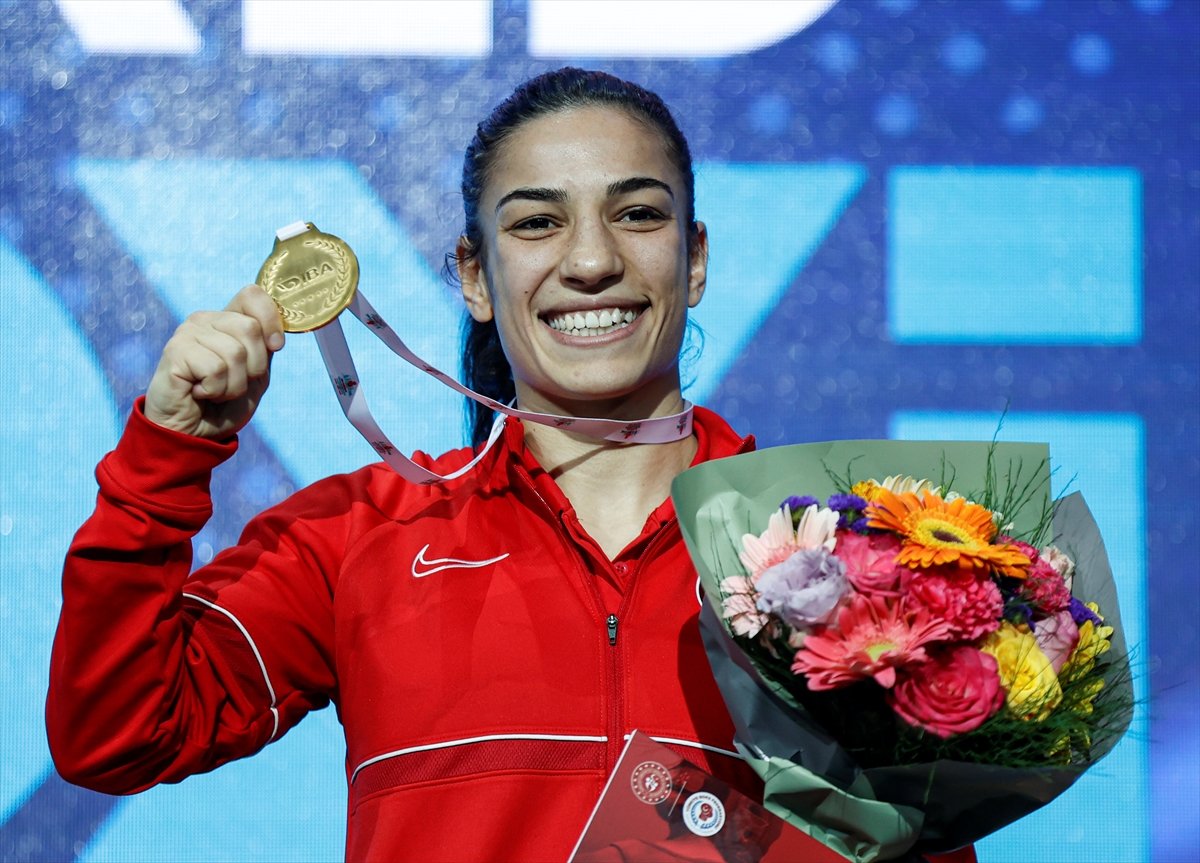 Milli boksör Ayşe Çağırır, 48 kiloda altın madalya kazandı #6