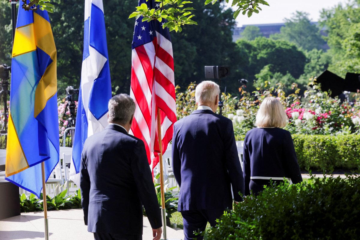 Joe Biden, İsveç ve Finlandiyalı liderlerle buluştu