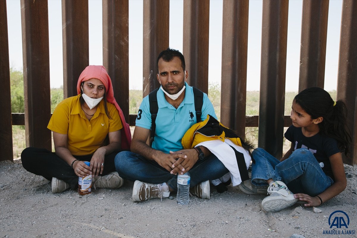 Amerika- Meksika sınırında göçmen dramı sürüyor #11