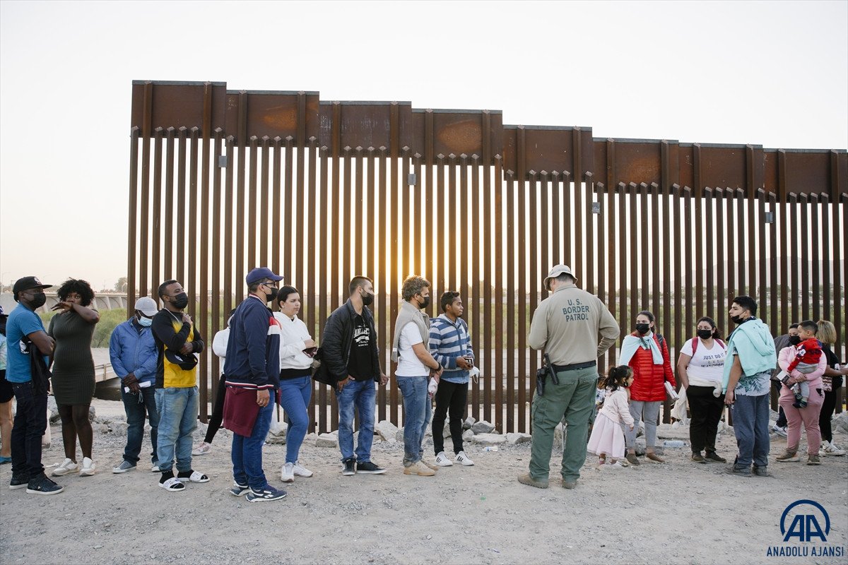 Amerika- Meksika sınırında göçmen dramı sürüyor #1
