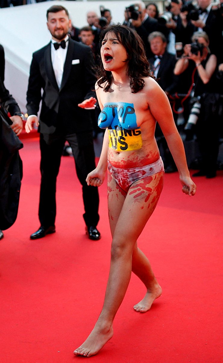 Nude protest at Cannes Film Festival #3