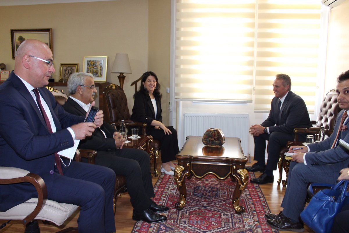 ABD Ankara Büyükelçisi Jeff Flake ten HDP ve İyi Parti ye ziyaret #6