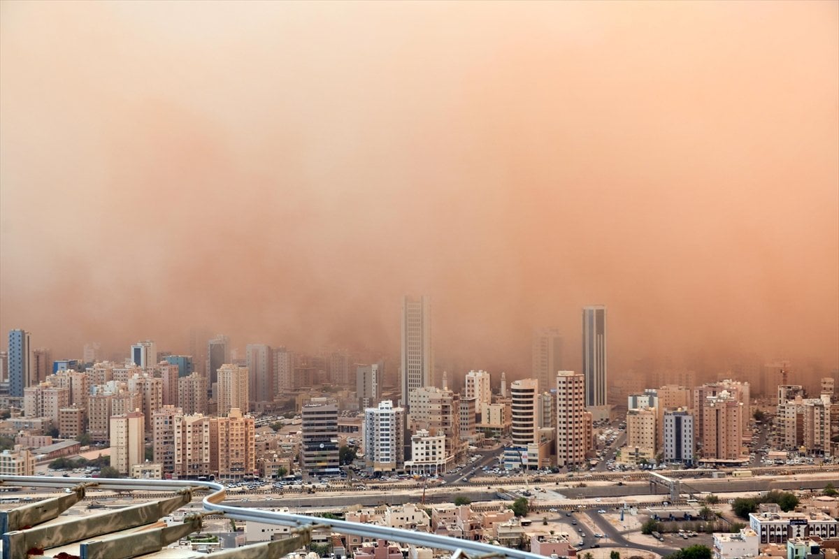Sandstorm in Kuwait #3