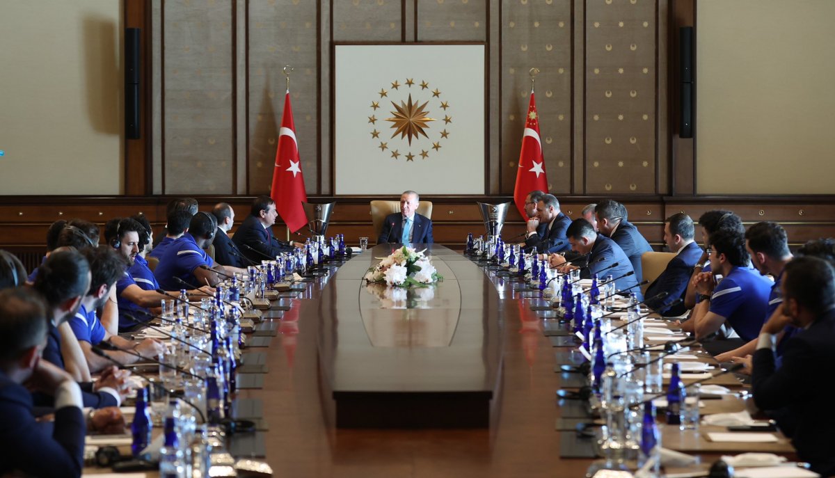 Cumhurbaşkanı Erdoğan, Anadolu Efes i kabul etti #4