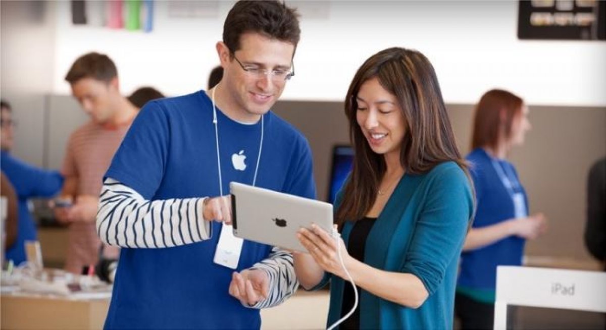 Apple, ABD'deki çalışanlarına zam yaptı