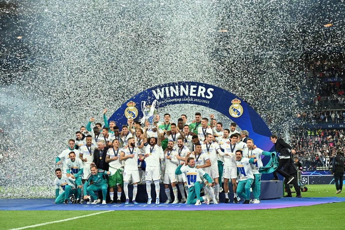 Şampiyonlar Ligi ni kazanan Real Madrid oldu #7