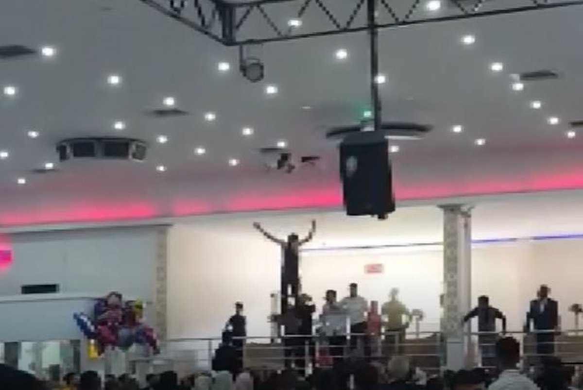 In Gaziantep, the worker fell from the ventilation gap in the middle of the wedding #3