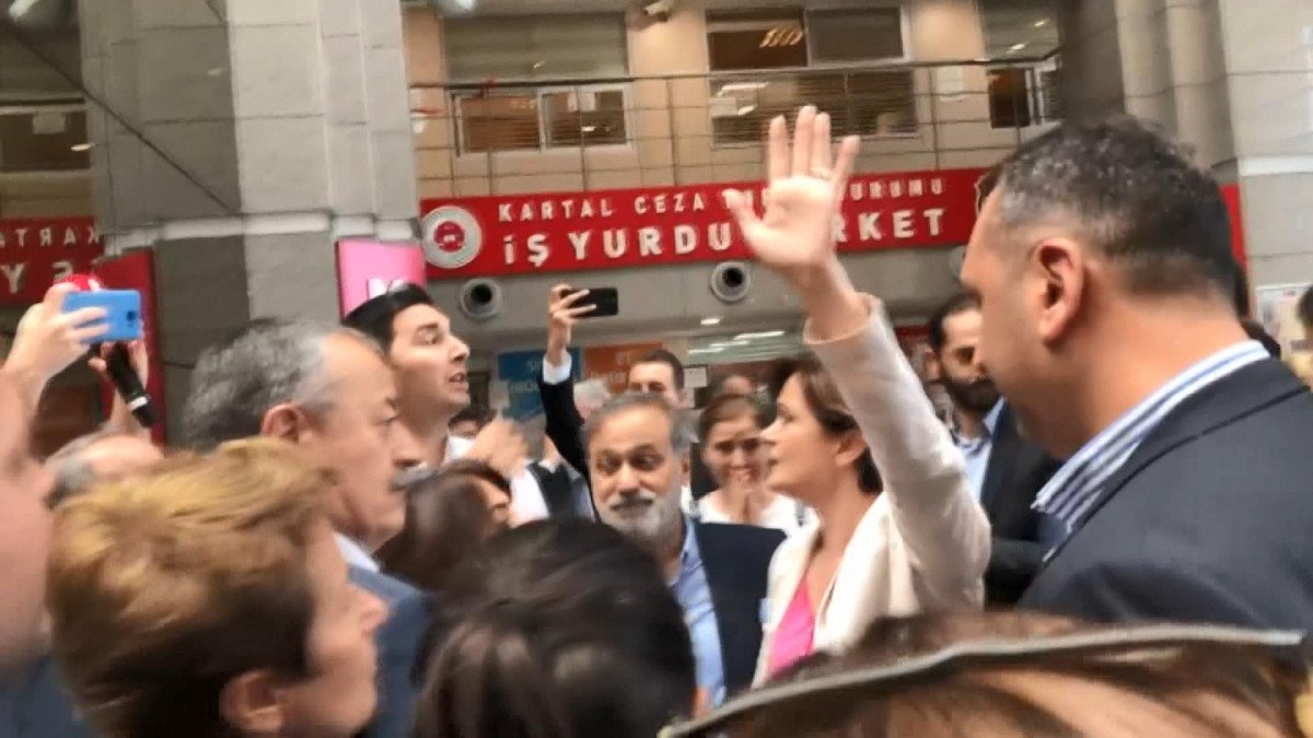 Canan Kaftancıoğlu hapis kararını şova çevirdi #6